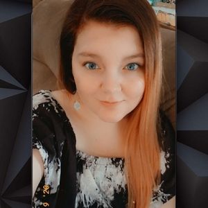 Meet your Posher, Annie